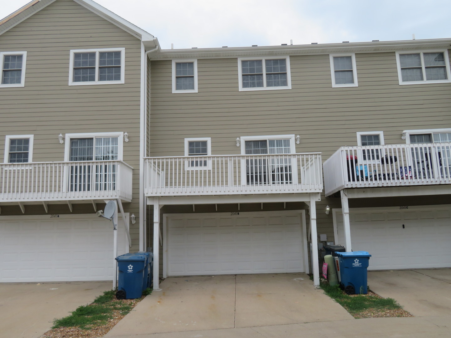 2041 Lisbon Road, Unit B Morris, IL 60450 - Photo 3 of 21