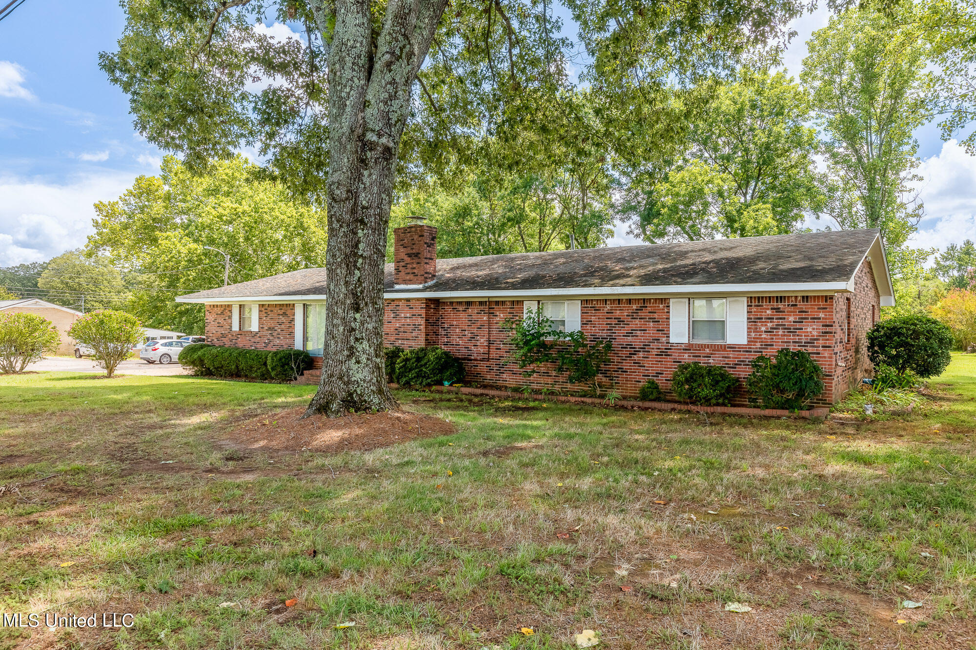 4499 Pleasant Hill Road Olive Branch, MS 38654 - Photo 3 of 16 4499-Pleasant-Hil-snapsold-screen-227417