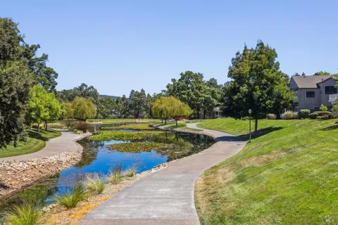 $800,000 | 1116 Princeton Drive, Sonoma, CA 95476
