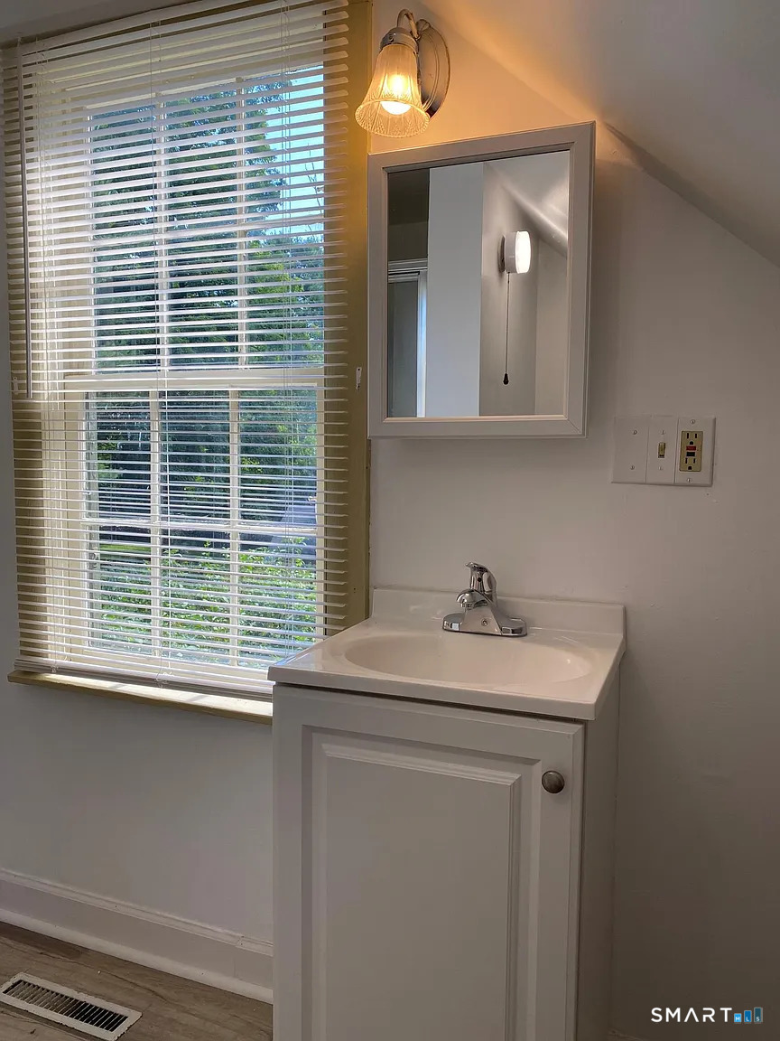 44 A Wolfpits Rd. Bethel, CT 06801 - Photo 11 of 11