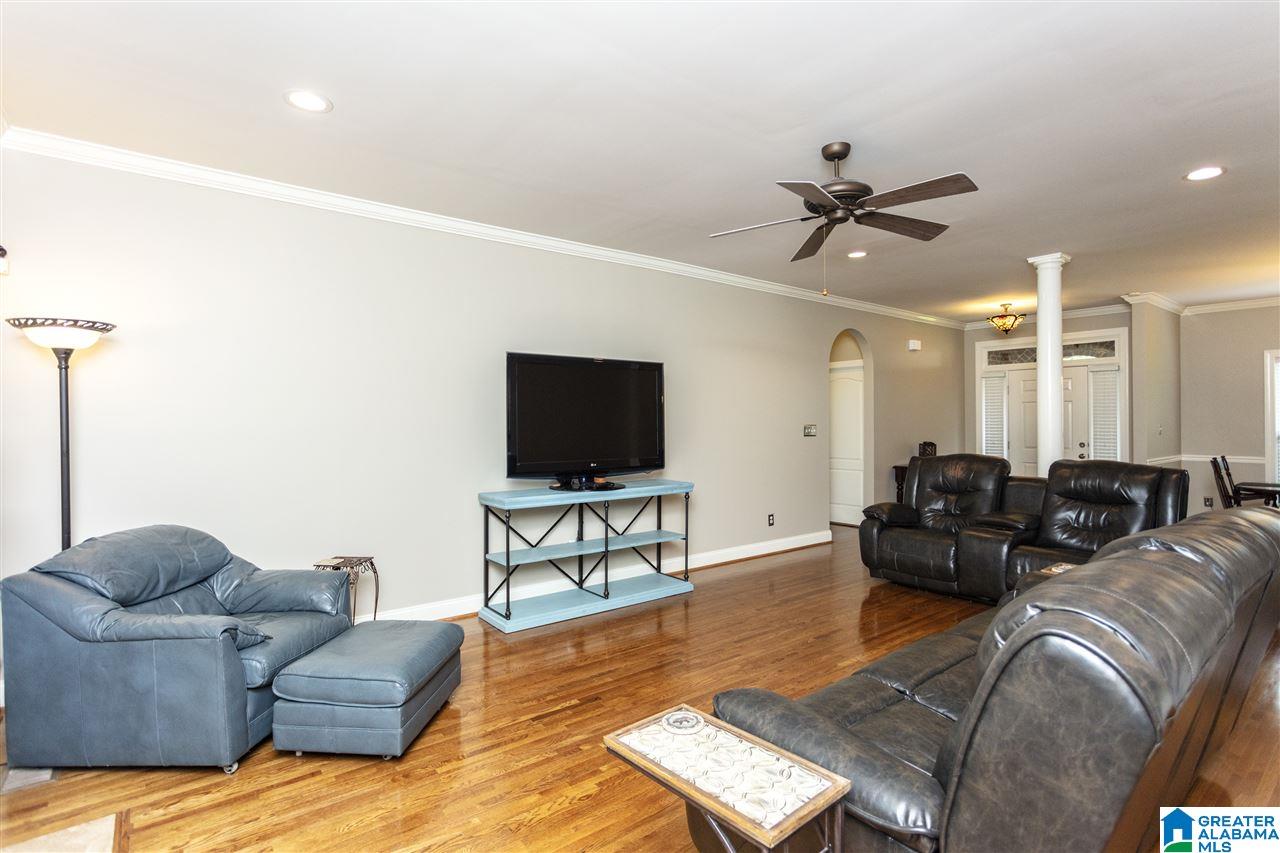 2648 Smith Sims Road Trussville, AL 35173 - Photo 4 of 48