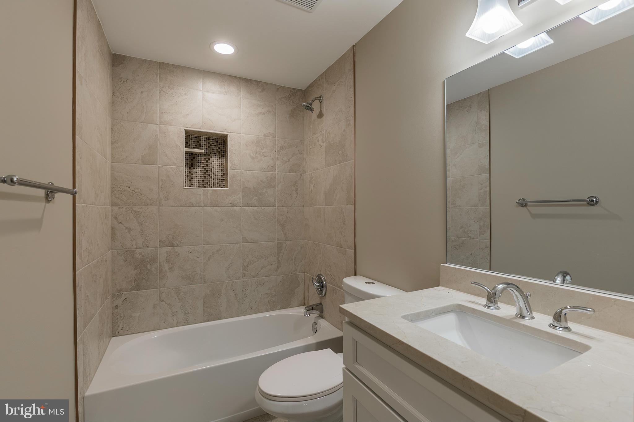 9412 Stoney Ridge Road Springdale, MD 20721 - Photo 21 of 28 Bath