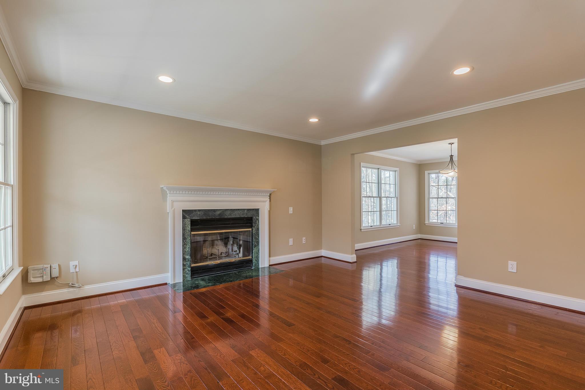 9412 Stoney Ridge Road Springdale, MD 20721 - Photo 8 of 28 Living Room