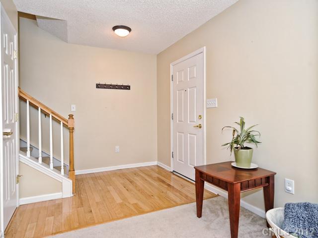 708 Reigate Road Charlotte, NC 28262 - Photo 2 of 16