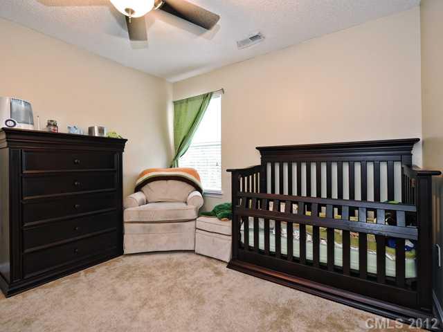 708 Reigate Road Charlotte, NC 28262 - Photo 11 of 16