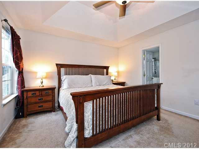 708 Reigate Road Charlotte, NC 28262 - Photo 9 of 16