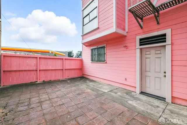 $2,399,000 | 597 Lincoln Way, San Francisco, CA 94122