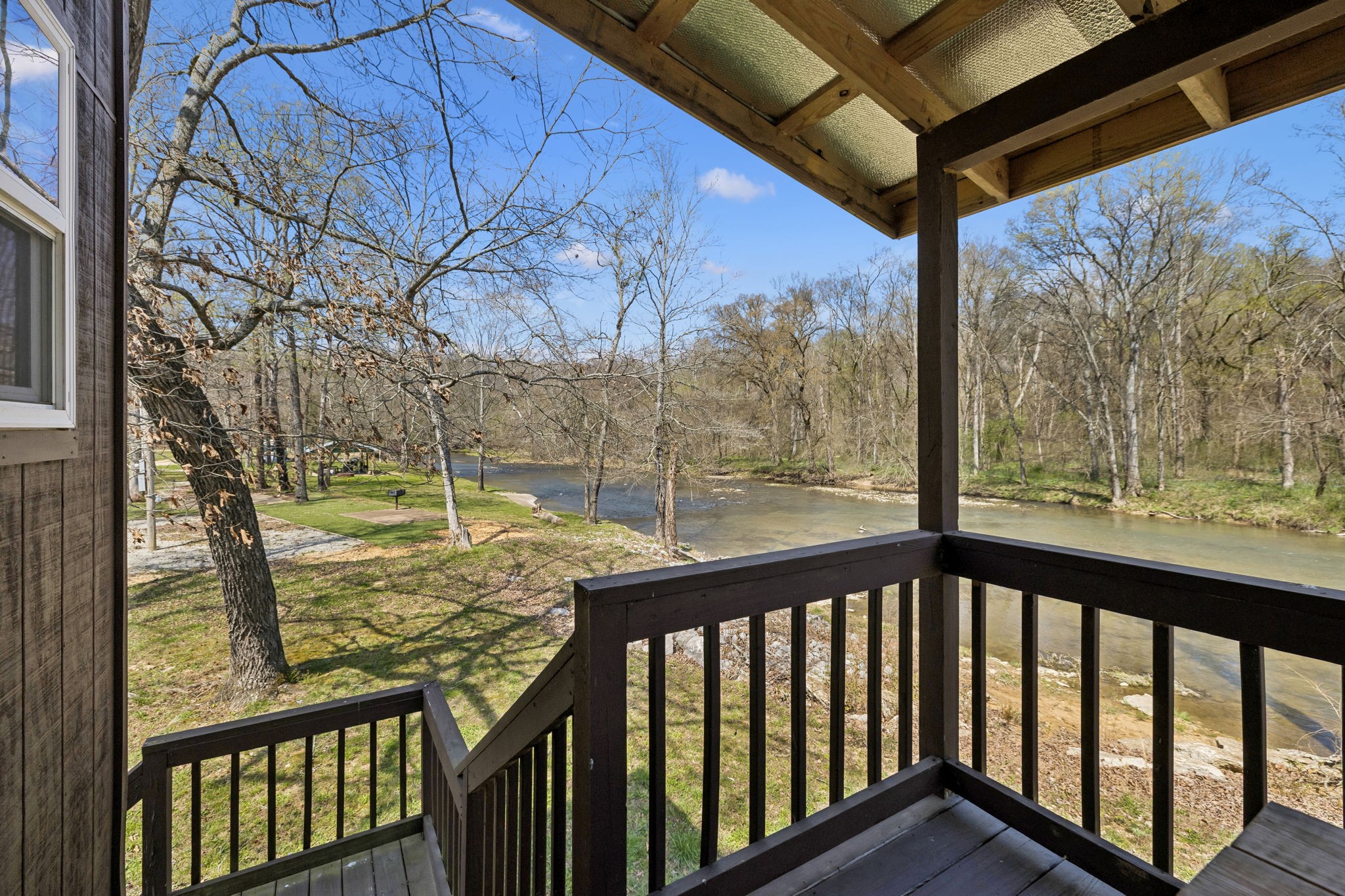 506 Tablerock Road Hohenwald, TN 38462 - Photo 27 of 64 a view of balcony with yard