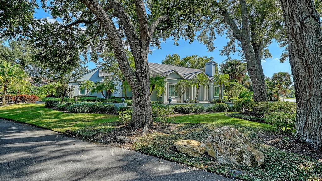 76 Osprey Point Drive Osprey, FL 34229 - Photo 11 of 98