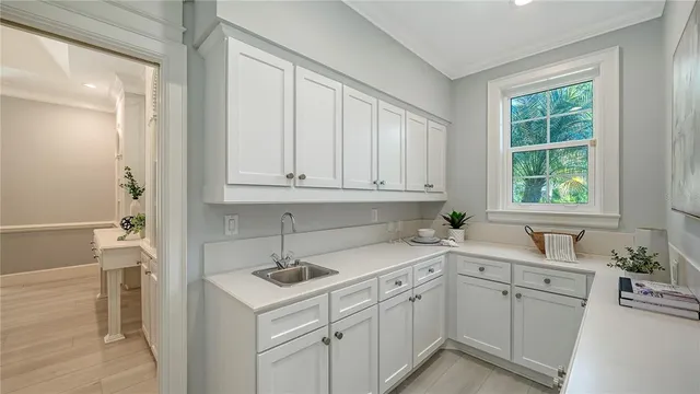 $1,690,000 | 76 Osprey Point Drive, Osprey, FL 34229