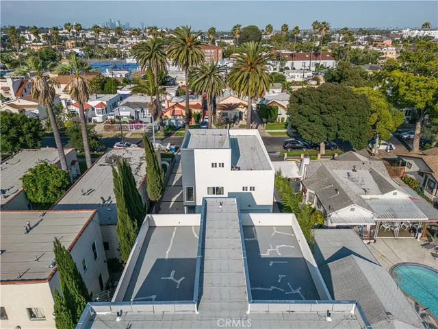 $5,195 | 2935 West Boulevard, Los Angeles, CA 90016