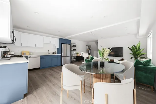 $5,195 | 2935 West Boulevard, Los Angeles, CA 90016