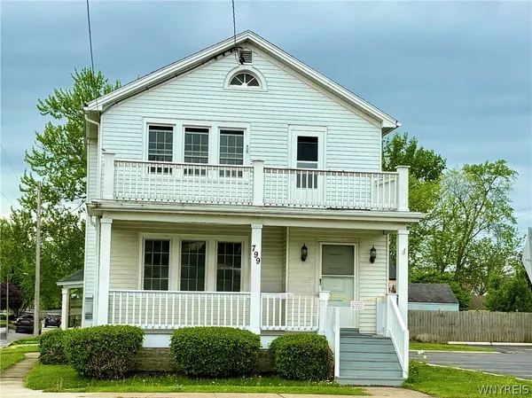 $249,900 | 799 Center Road, West Seneca, NY 14224