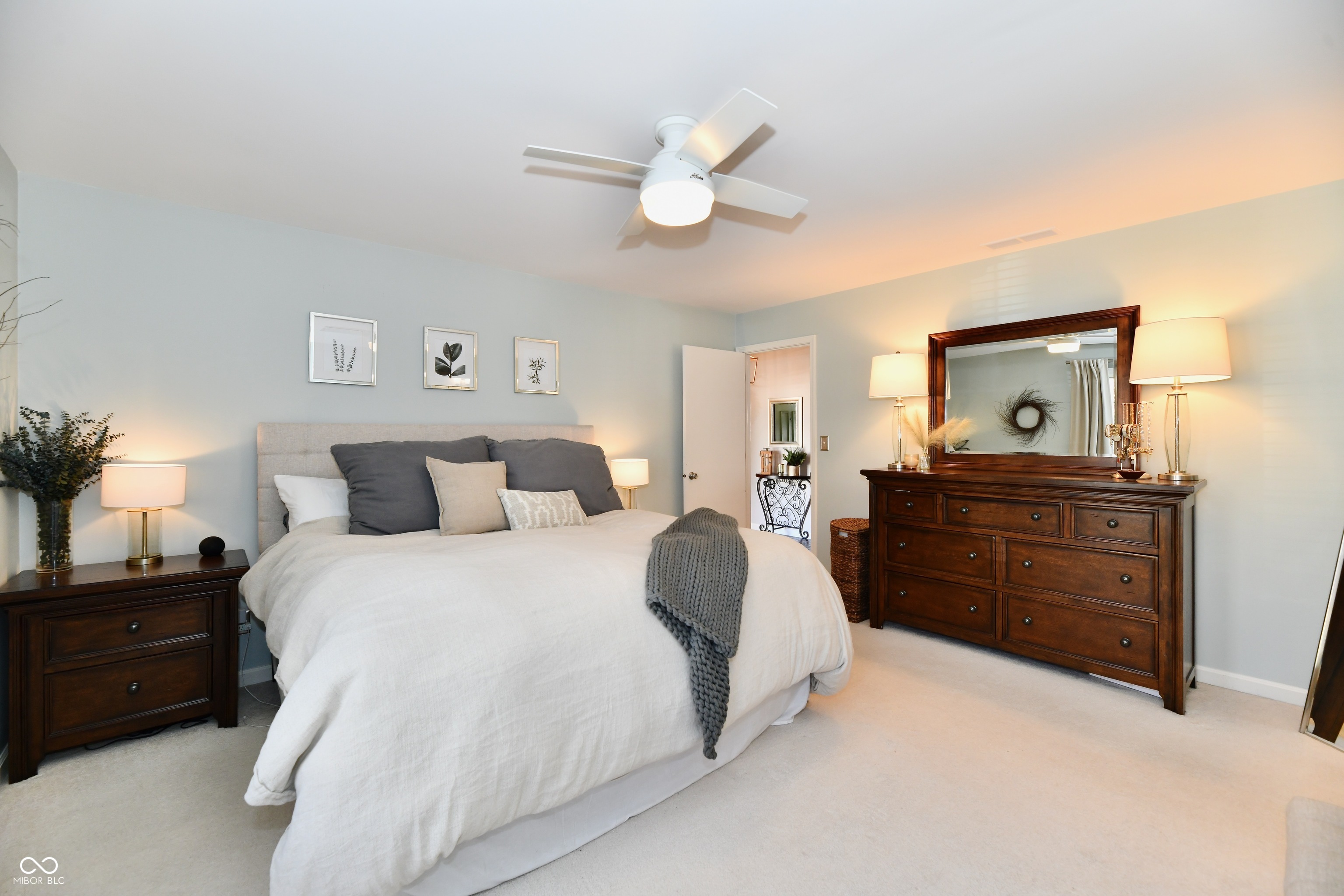 12427 Charing Cross Road Carmel, IN 46033 - Photo 16 of 22