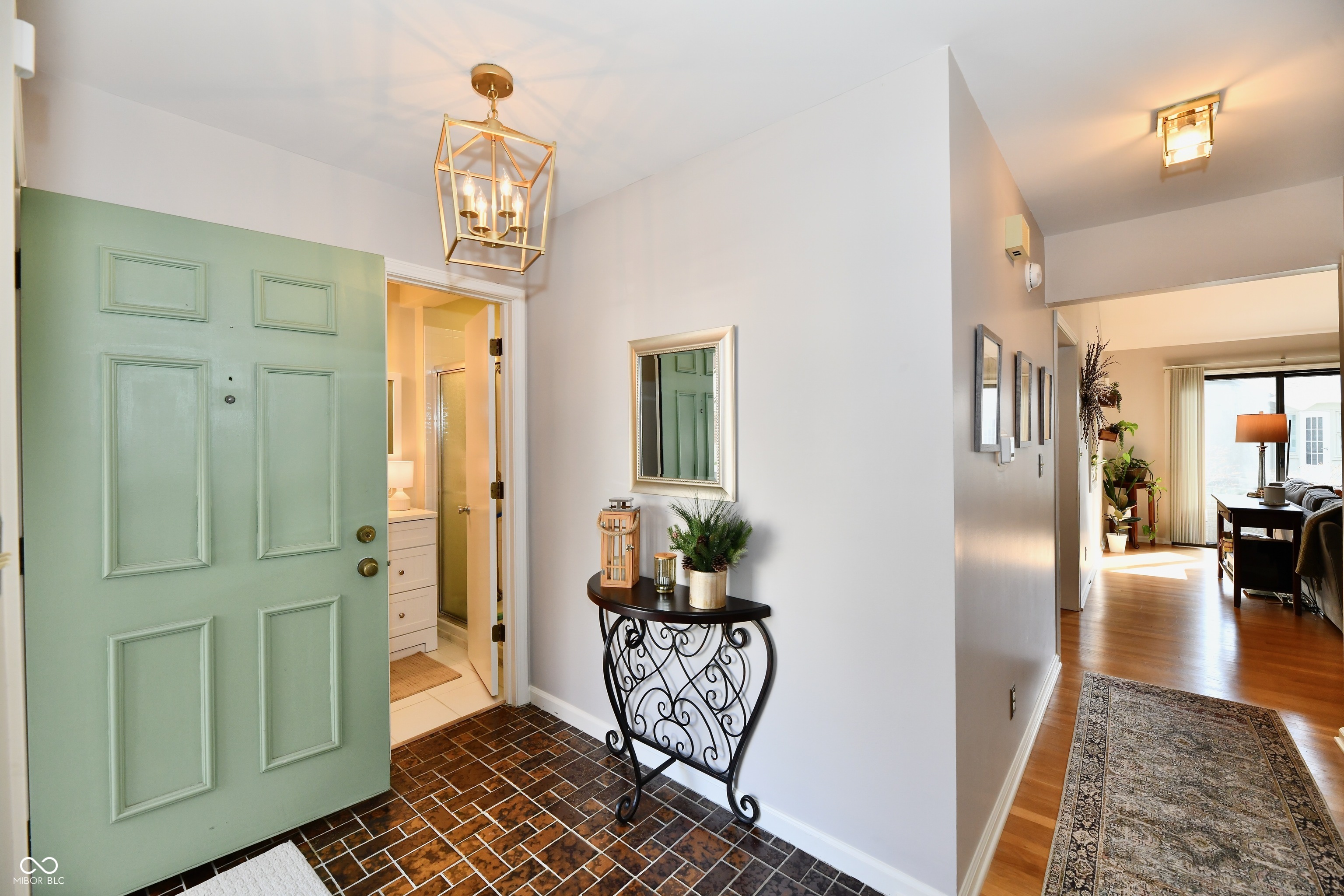 12427 Charing Cross Road Carmel, IN 46033 - Photo 3 of 22