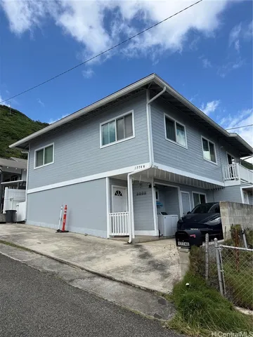 $3,300 | 1774 Palolo Avenue, Honolulu, HI 96816