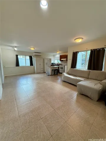 $3,300 | 1774 Palolo Avenue, Honolulu, HI 96816