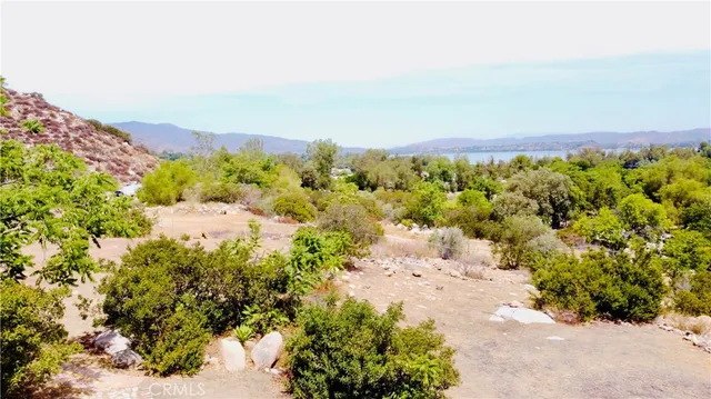 $240,000 | 33165 Ginger Lane, Lake Elsinore, CA 92530