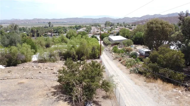 $240,000 | 33165 Ginger Lane, Lake Elsinore, CA 92530