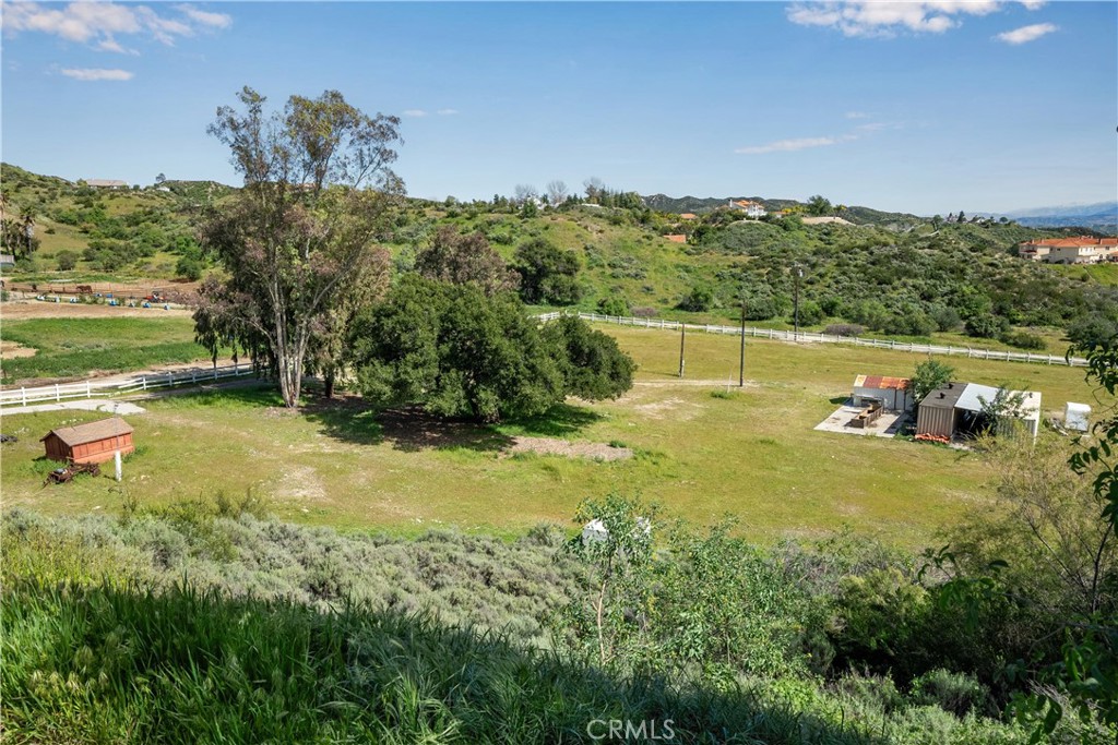 30334 Byfield Road Castaic, CA 91384 - Photo 44 of 48 Lower property