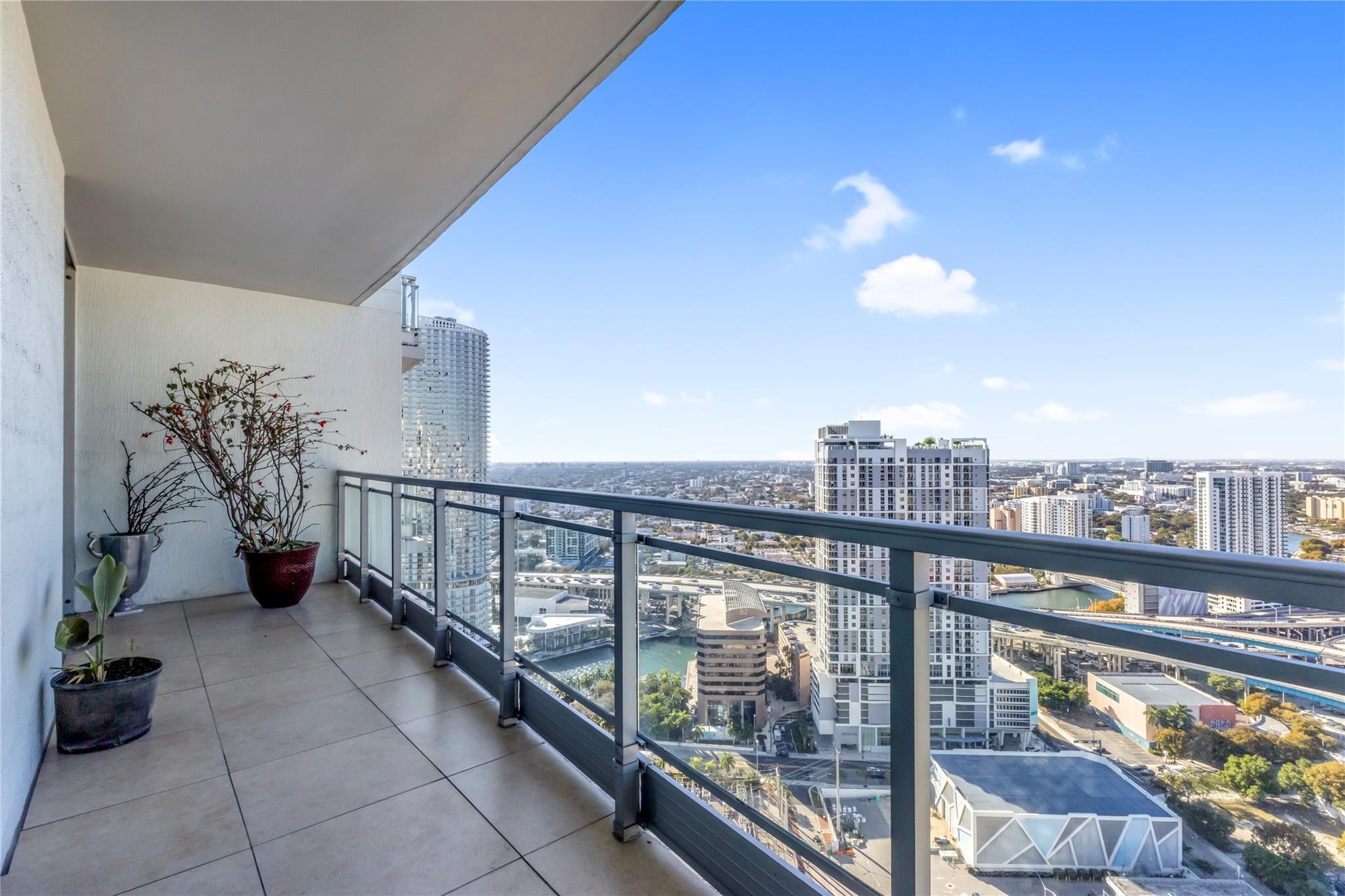 90 Southwest 3rd Street, Unit 3808 Miami, FL 33130 - Photo 12 of 27 Photo 12