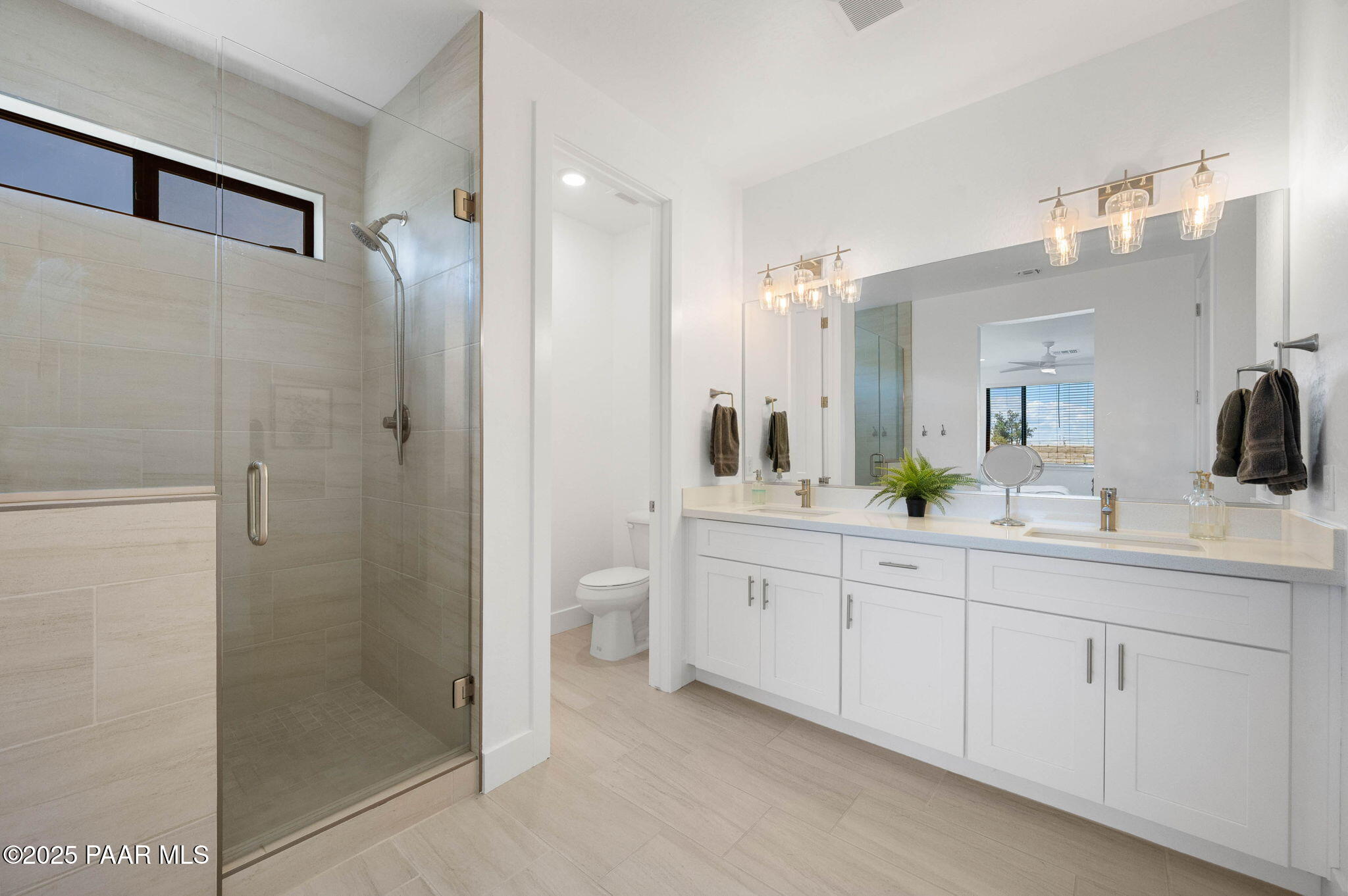 5902 Finch Place Prescott Valley, AZ 86314 - Photo 20 of 116 20-Primary Bathroom (2)