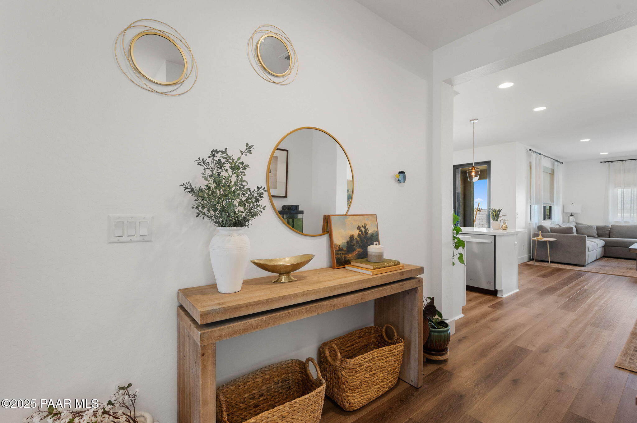 5902 Finch Place Prescott Valley, AZ 86314 - Photo 5 of 116 5-Foyer (2)