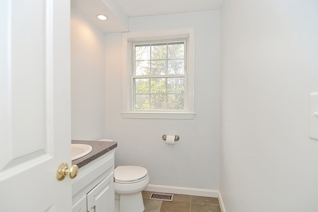 61 Riverside Drive Wrentham, MA 02093 - Photo 24 of 30 Gallery Image 24