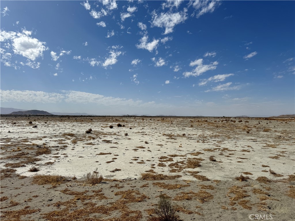0 Cascade Road Adelanto, CA 92301 - Photo 2 of 5 a view of a dry yard