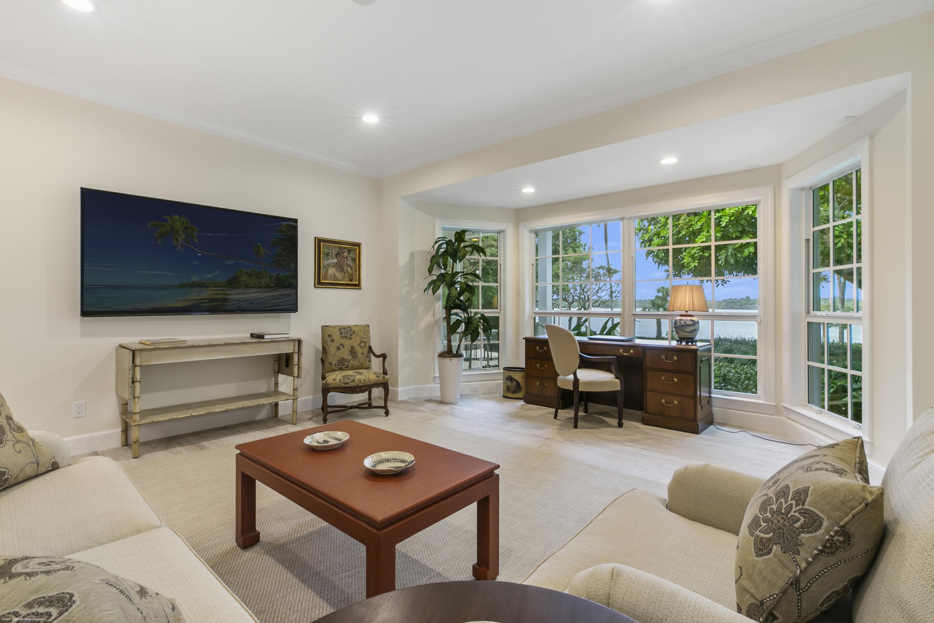 286 South Beach Road Hobe Sound, FL 33455 - Photo 9 of 26 268 South Beach Rd 006