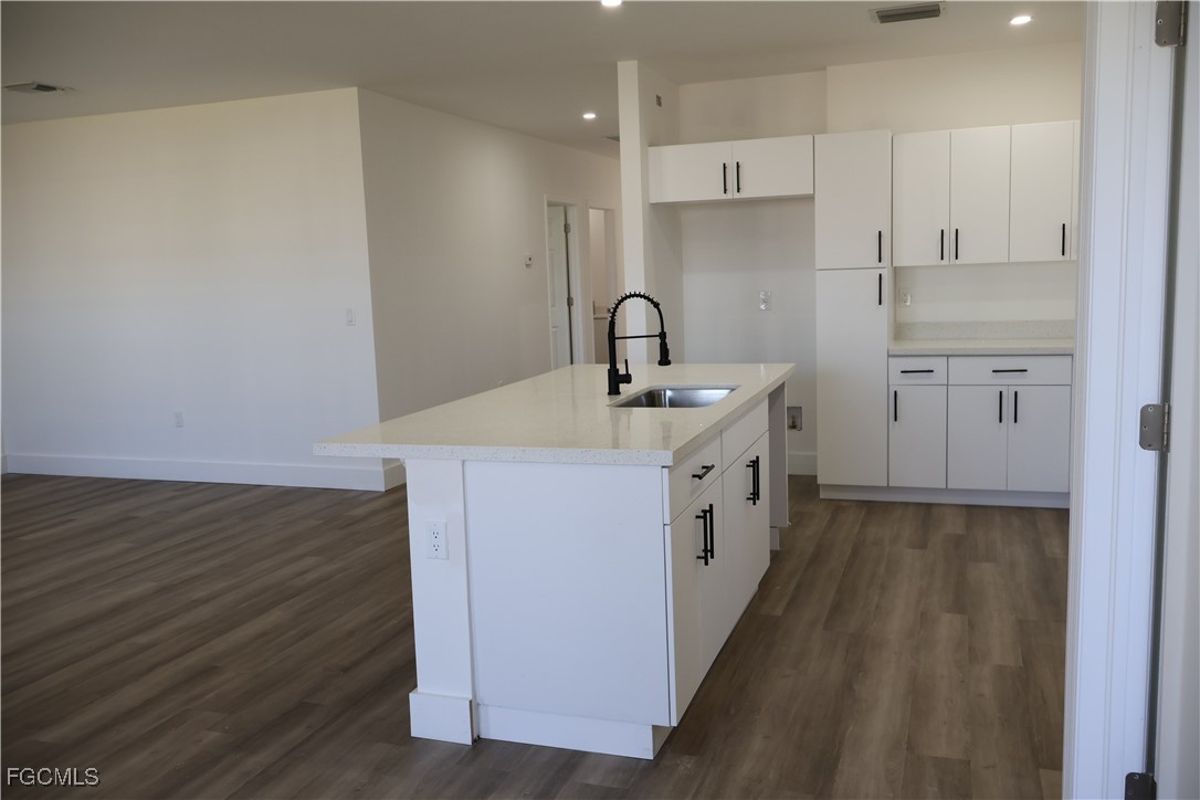 3802 3rd Street Southwest Lehigh Acres, FL 33976 - Photo 11 of 31