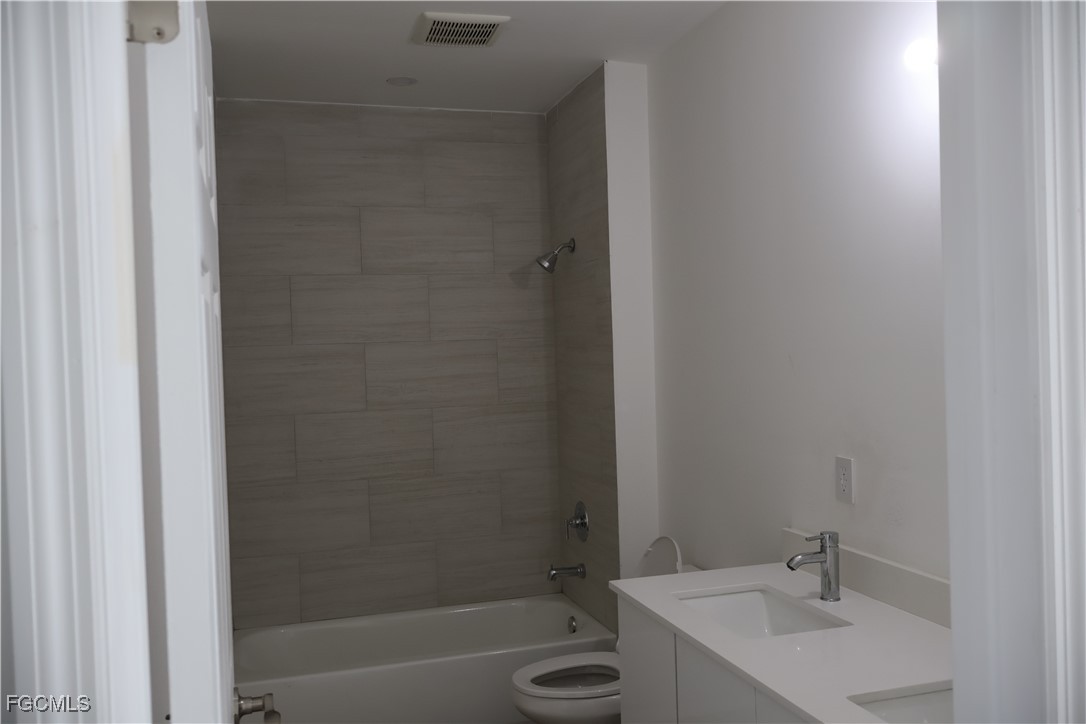 3802 3rd Street Southwest Lehigh Acres, FL 33976 - Photo 22 of 31