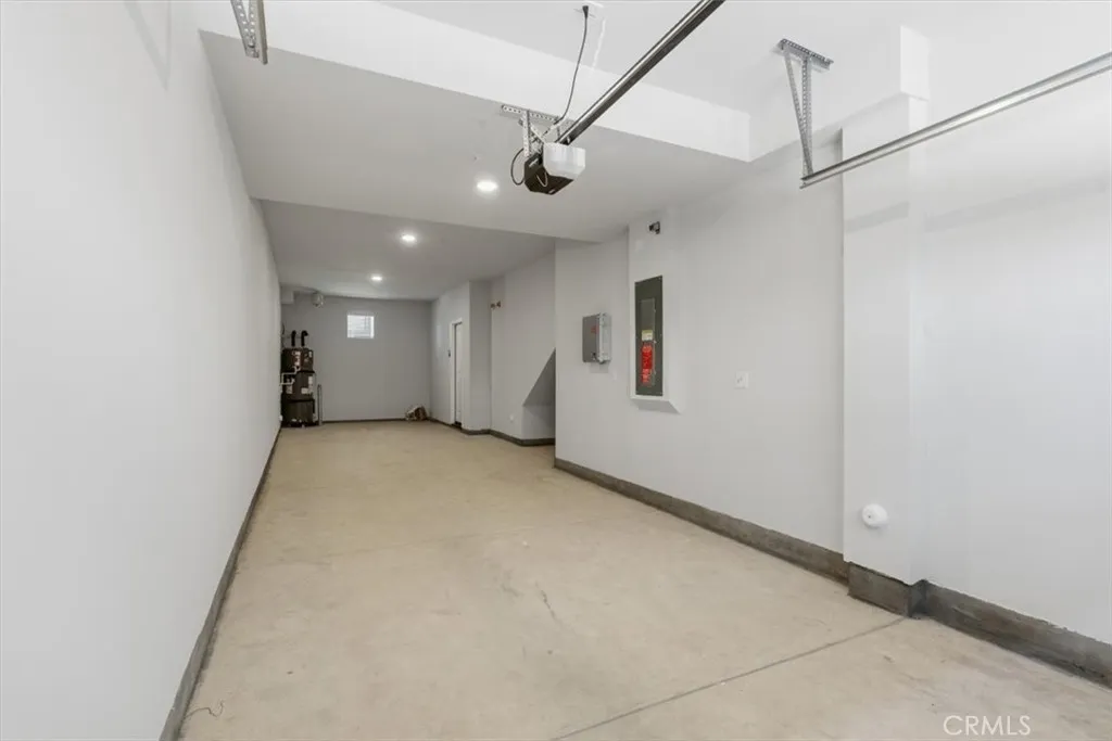 9538 Hannah Way Riverside, CA 92504 - Photo 31 of 38 Gallery Image 31