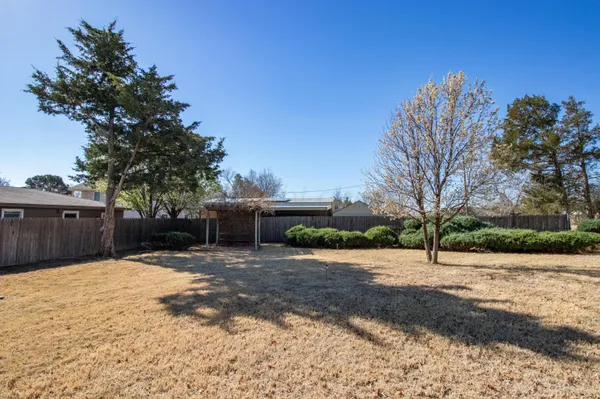 $350,000 | 1900 Broadmoor Street, Amarillo, TX 79106