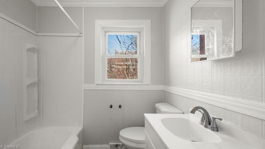 609 Martha Place High Point, NC 27263 - Photo 21 of 25