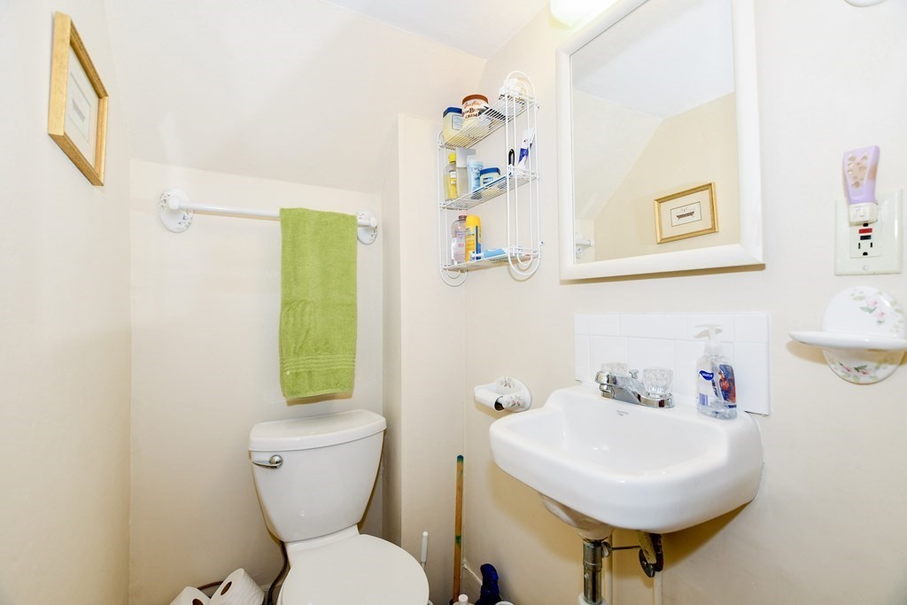 3 Maple Street, Unit 8 Wareham, MA 02532 - Photo 34 of 37 Gallery Image 34