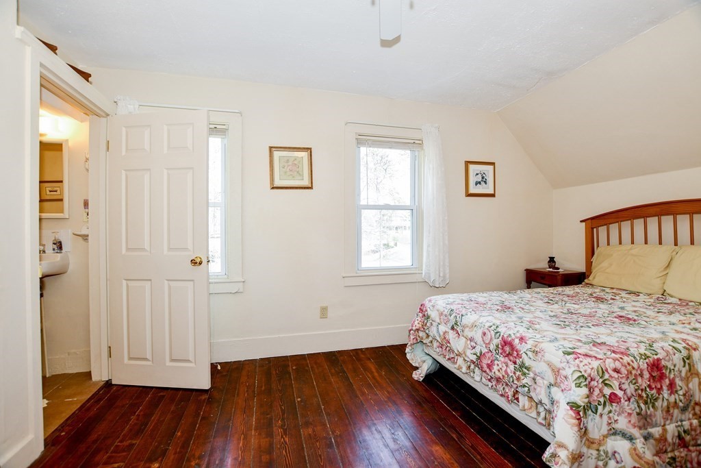 3 Maple Street, Unit 8 Wareham, MA 02532 - Photo 35 of 37 Gallery Image 35
