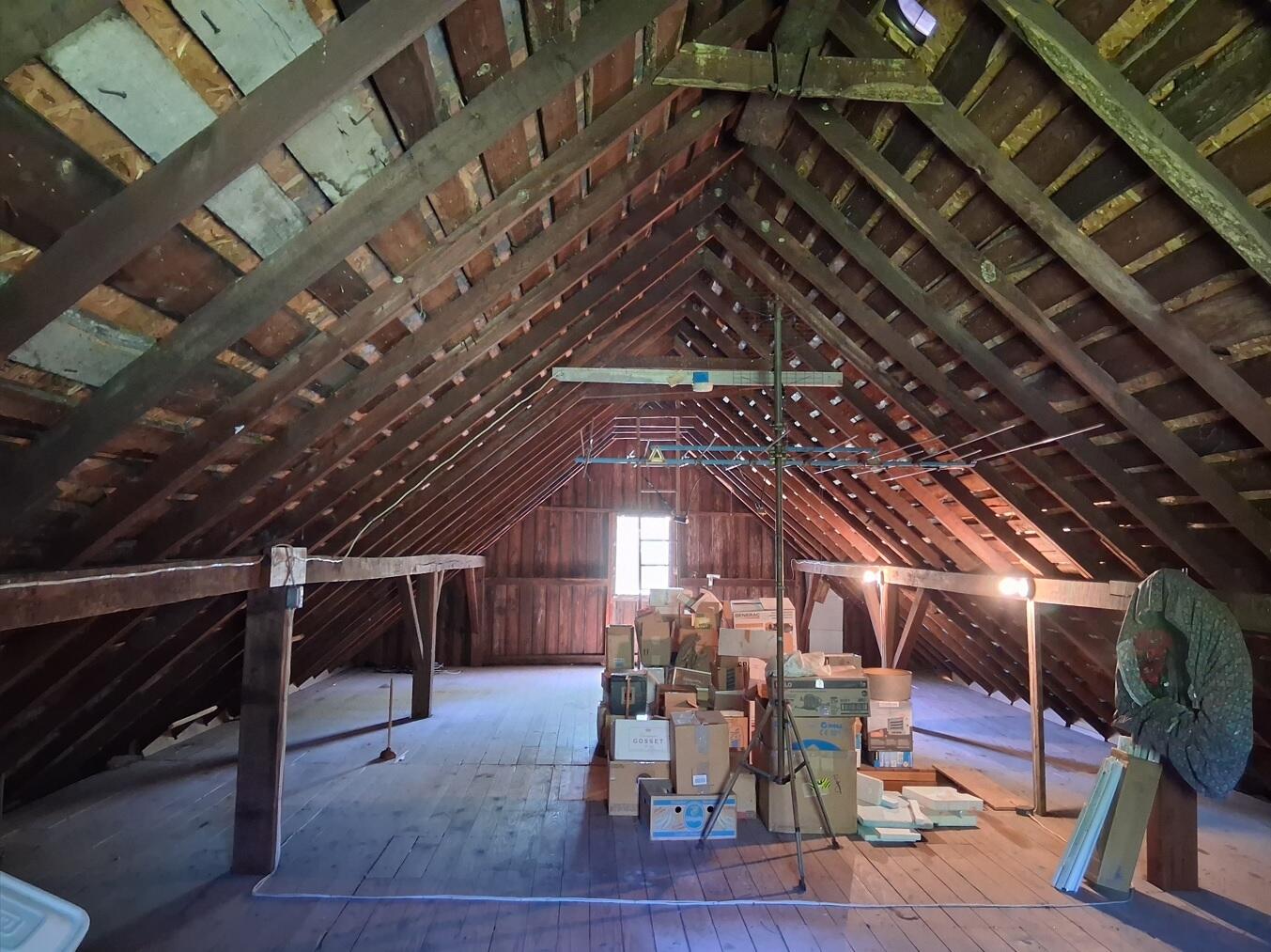 3150-3160 Defay Road Stevensville, MI 49127 - Photo 24 of 36 25-Big Barn attic 4x3