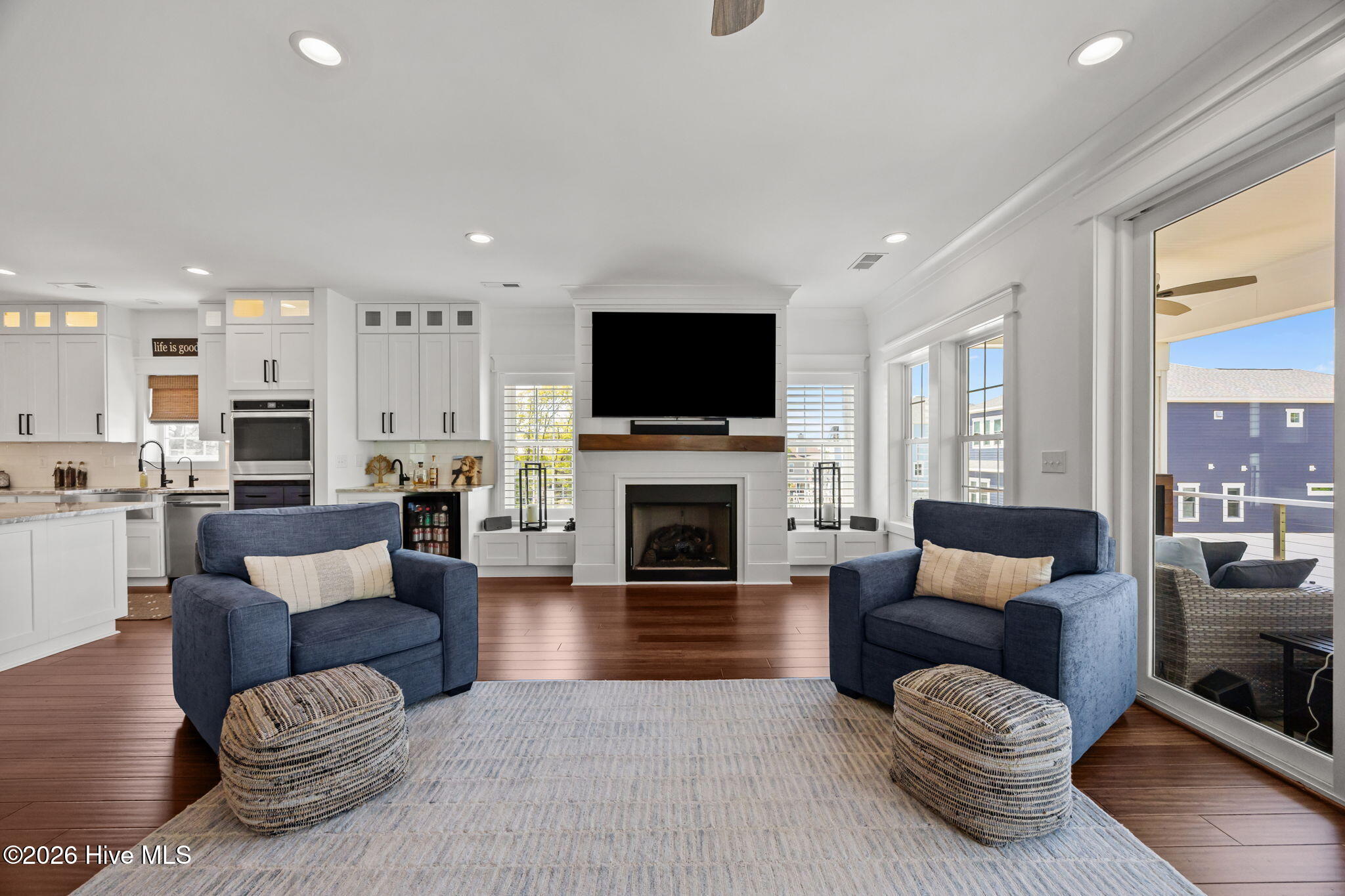 10508 Coast Guard Road Emerald Isle, NC 28594 - Photo 31 of 64 Interior