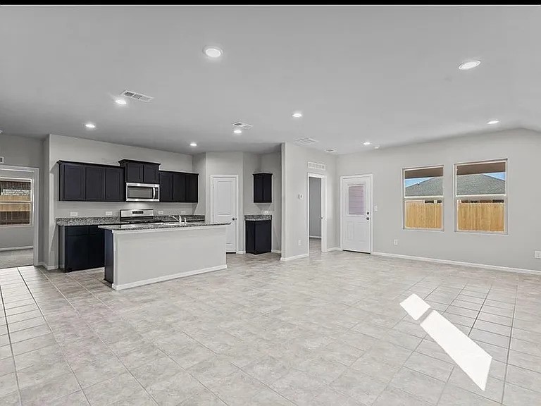 7703 Yellow Jacket Road Odessa, TX 79765 - Photo 10 of 12