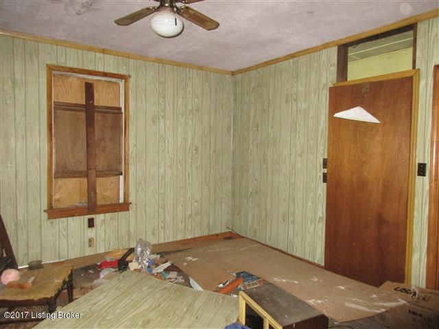 2400 Pryor Valley Road Shepherdsville, KY 40165 - Photo 10 of 11 IMG_7698 (Small)