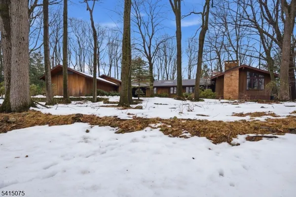 $999,000 | 40 High Ridge Road, Morris Plains, NJ 07950