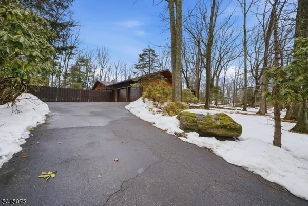 $999,000 | 40 High Ridge Road, Morris Plains, NJ 07950