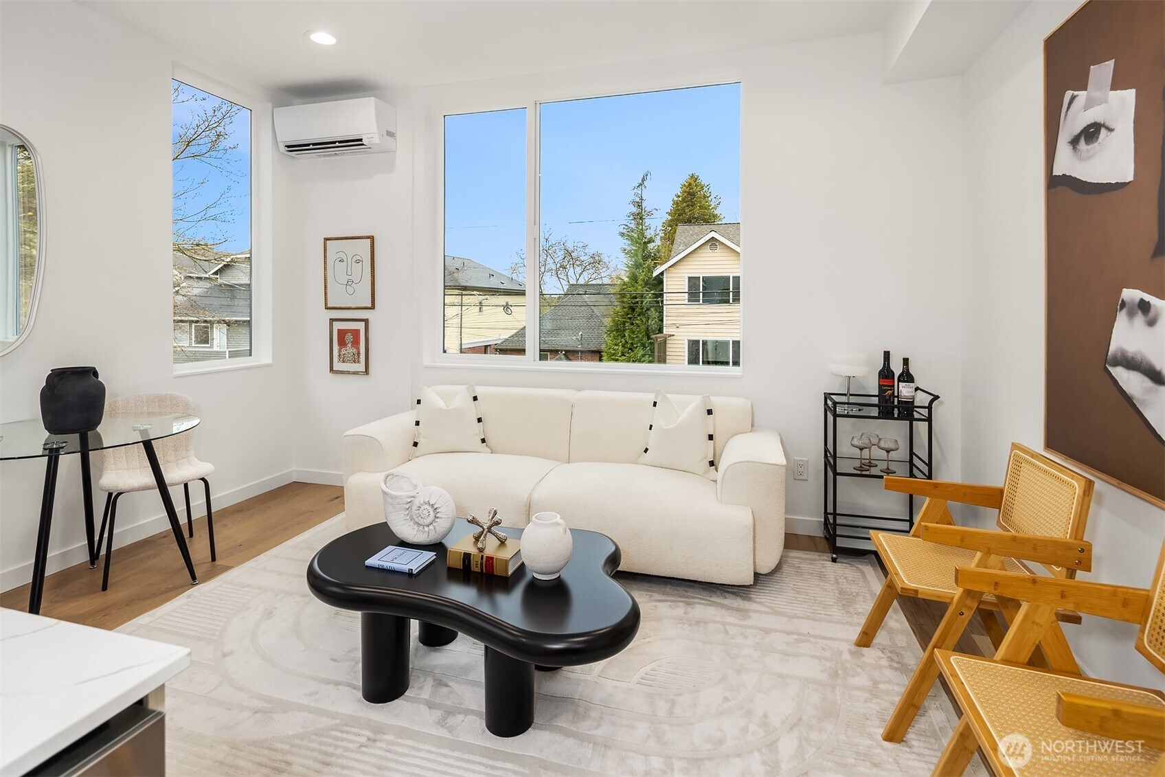 2340 North 64th Street, Unit B Seattle, WA 98103 - Photo 8 of 18