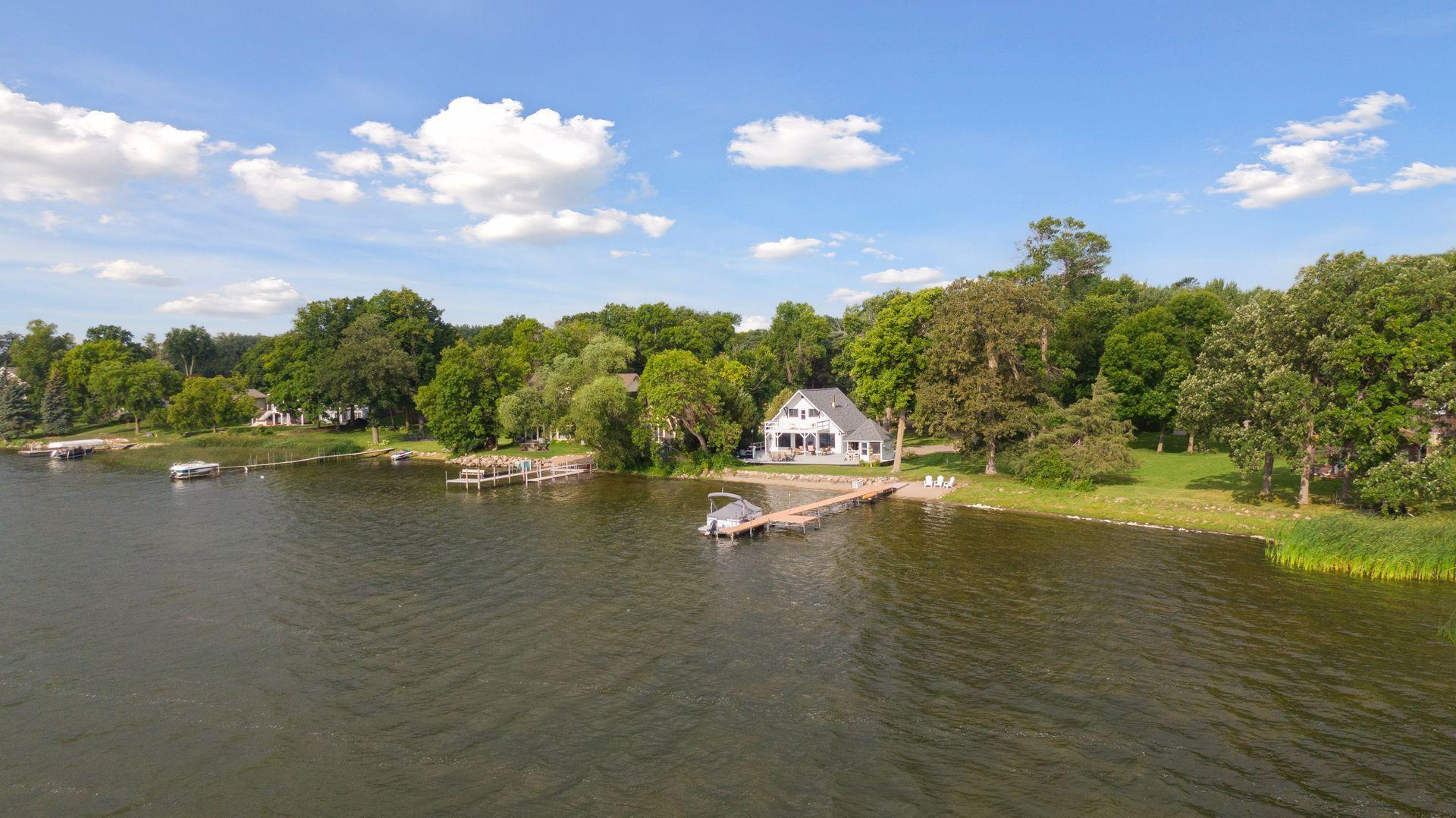 2894 Lindgren Lane Independence, MN 55359 - Photo 5 of 51