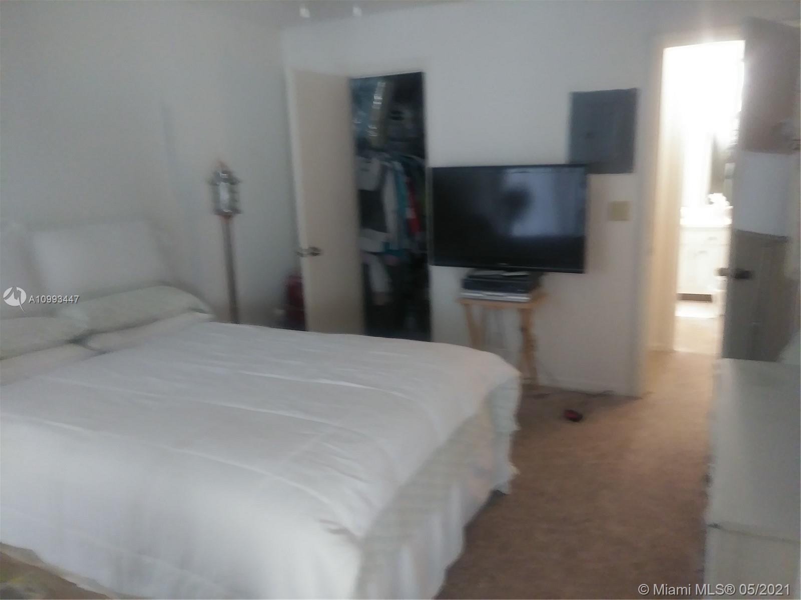 3450 Pinewalk Drive North, Unit 425 Margate, FL 33063 - Photo 3 of 8