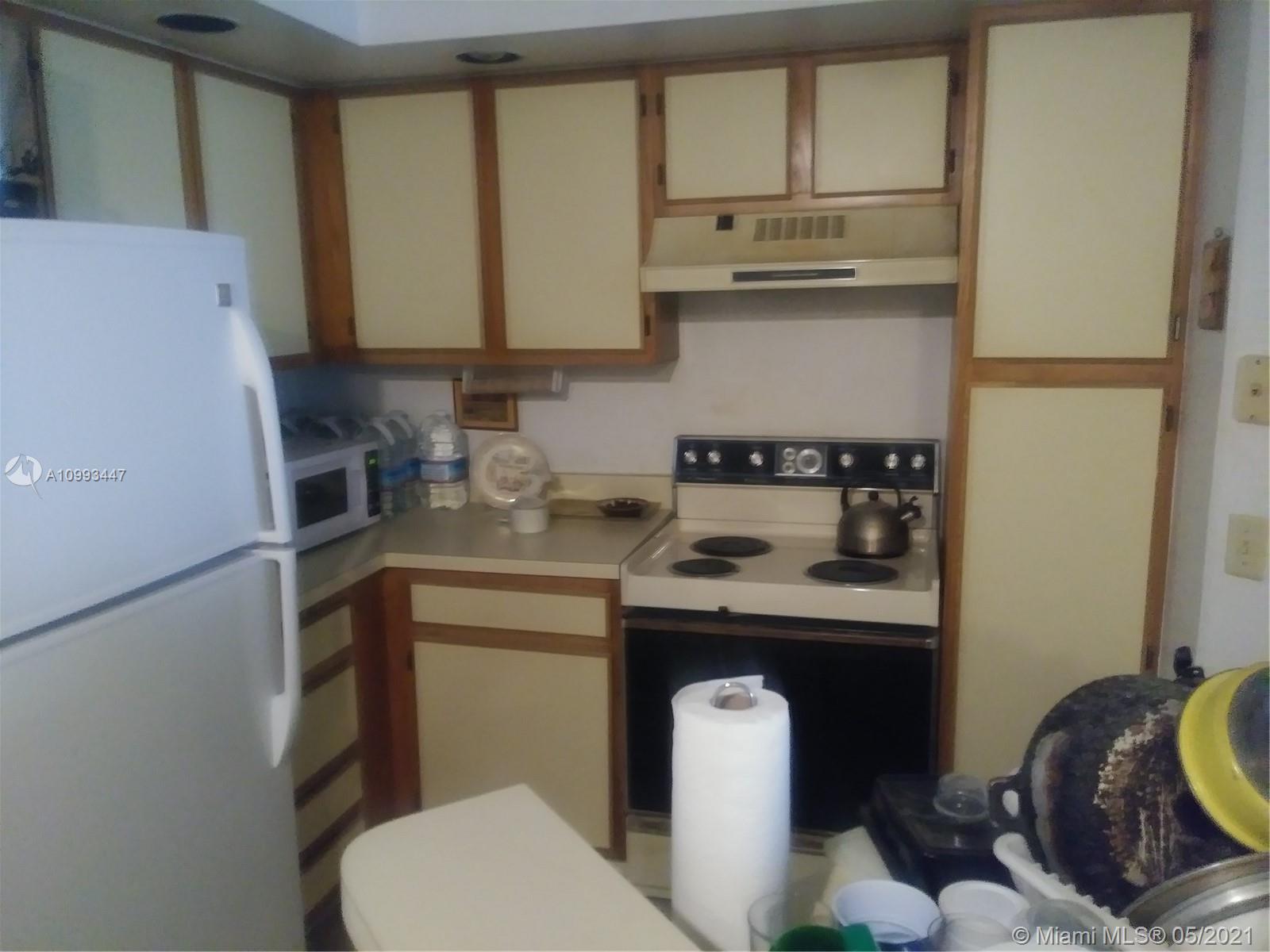 3450 Pinewalk Drive North, Unit 425 Margate, FL 33063 - Photo 6 of 8