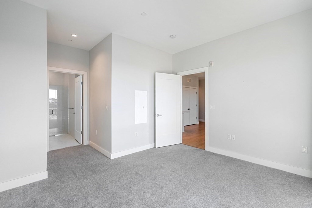 10 Shipyard Drive, Unit 414 Hingham, MA 02043 - Photo 9 of 18