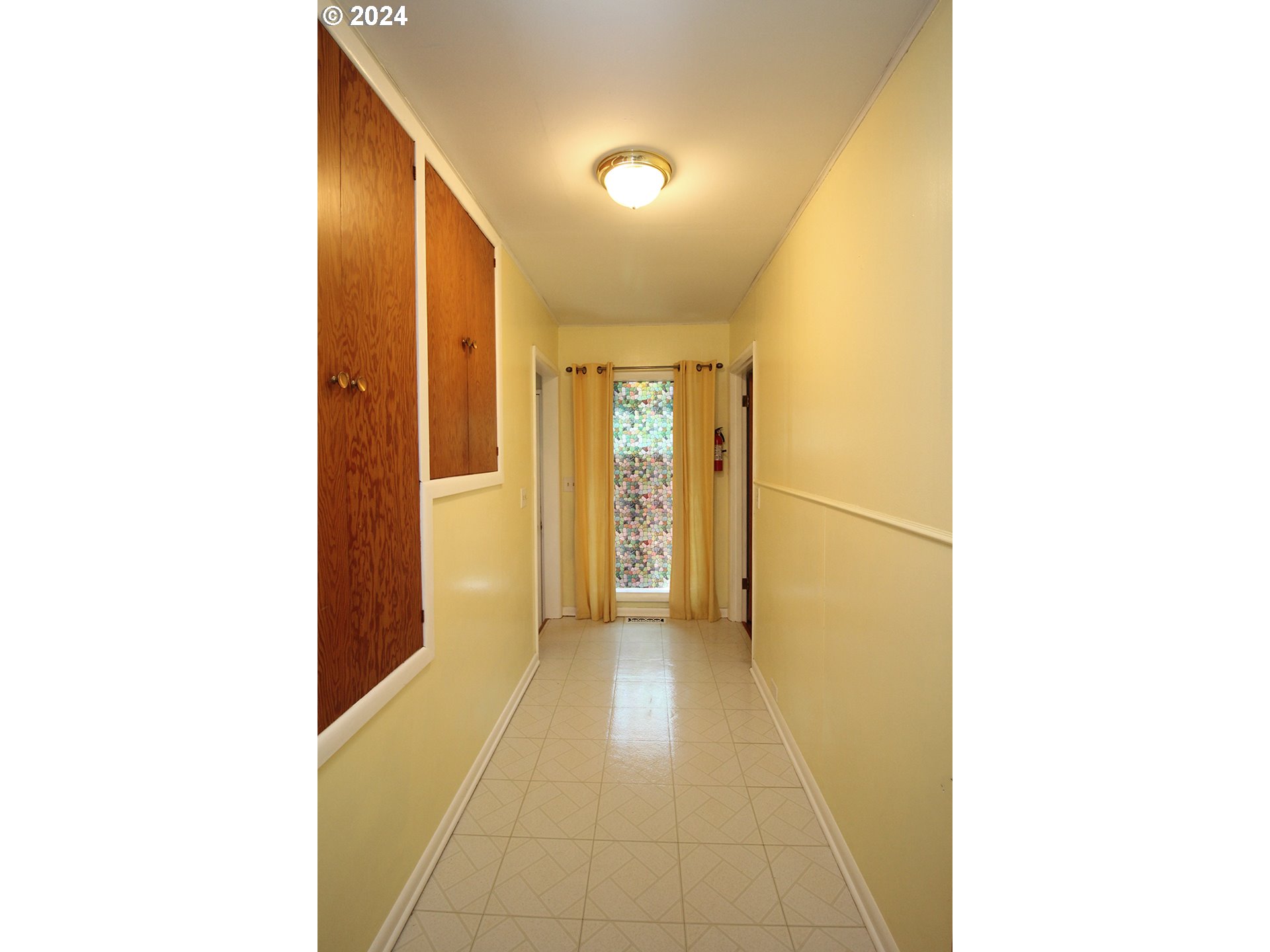 2309 Southeast 90th Avenue Portland, OR 97216 - Photo 30 of 46