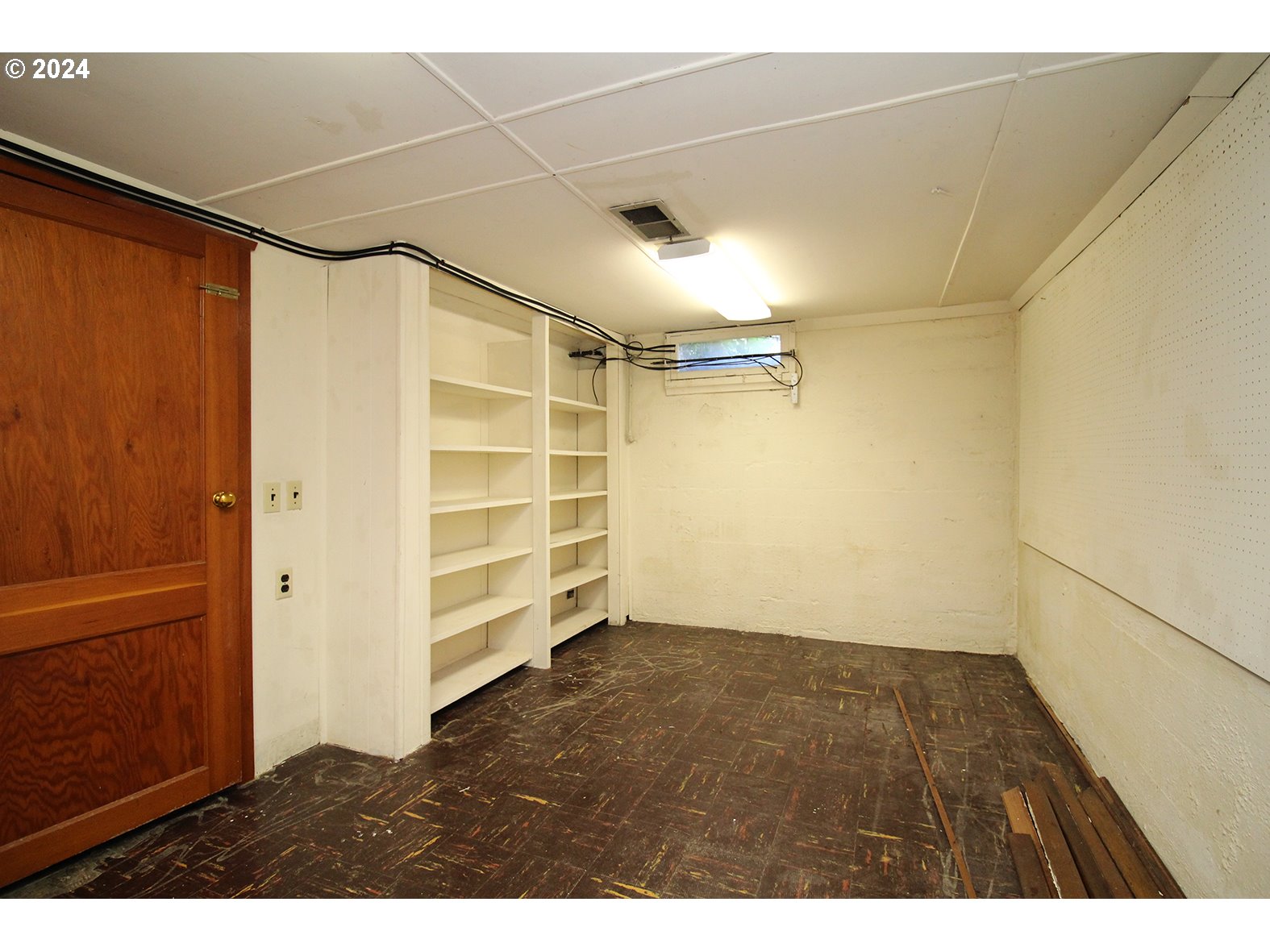 2309 Southeast 90th Avenue Portland, OR 97216 - Photo 38 of 46